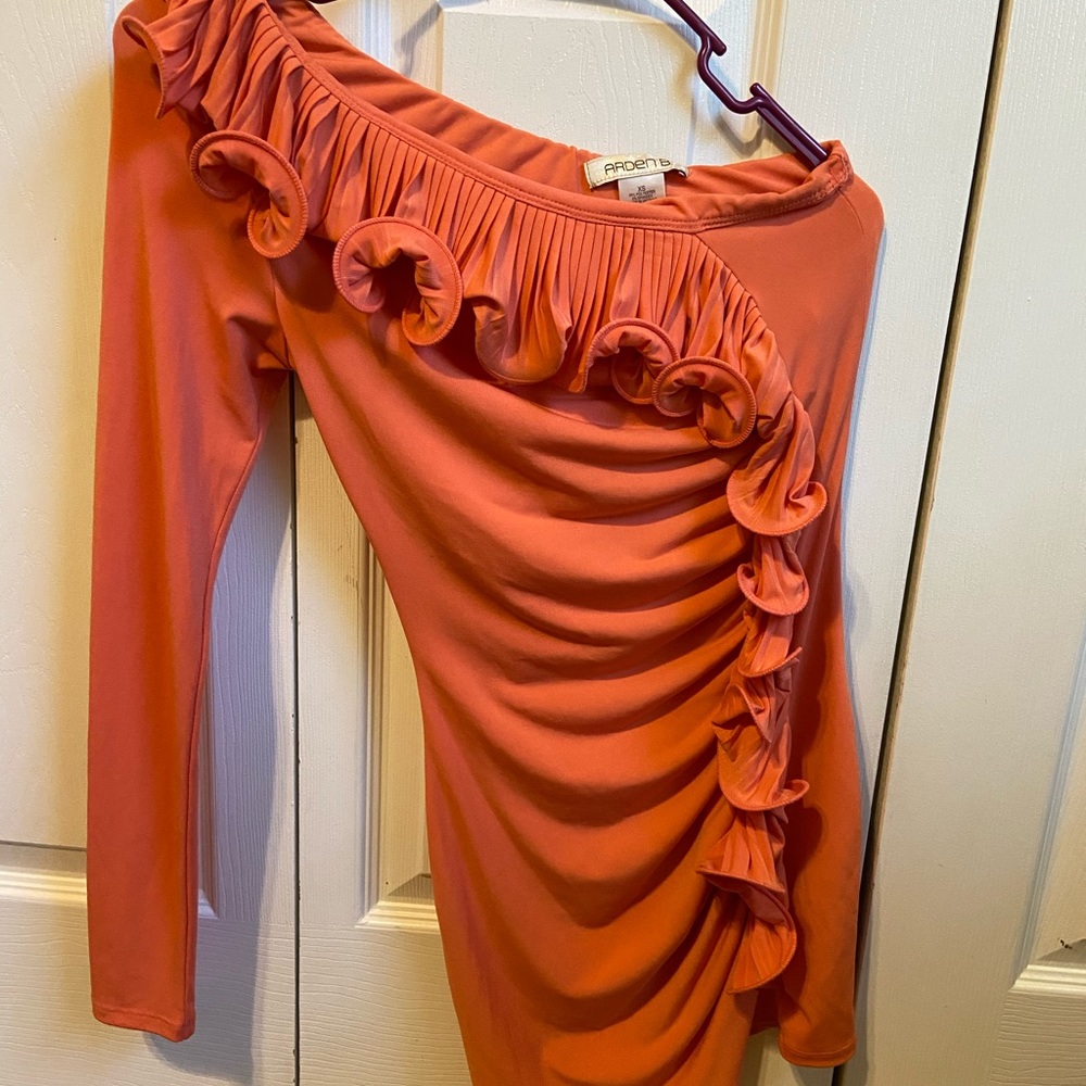 Arden B top